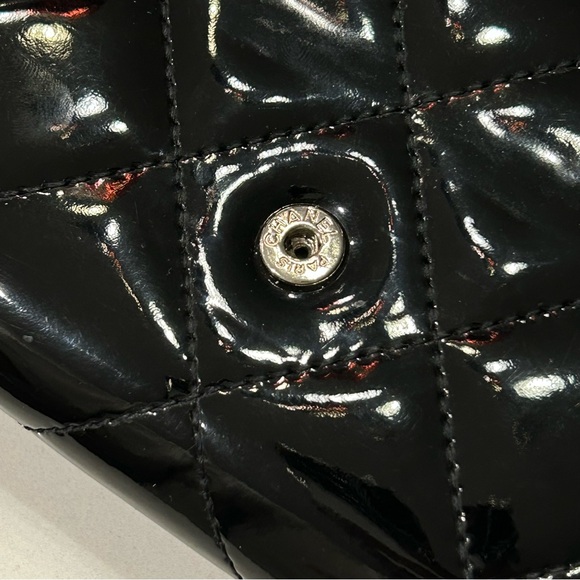 CHANEL CC Glossy Flap Leather Wallet On Chain WOC - Picture 5 of 7